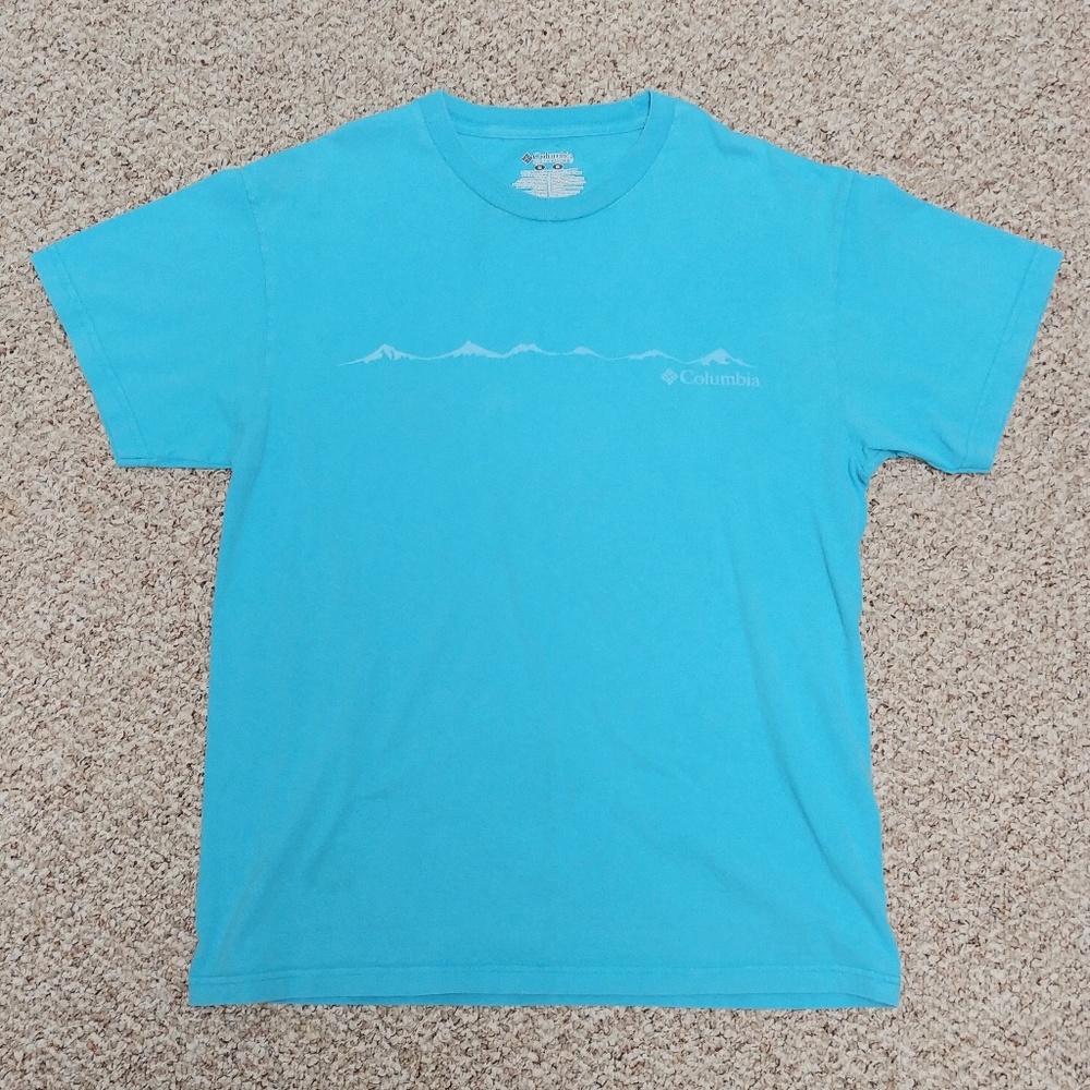 Men's Columbia T-shirt Size Medium